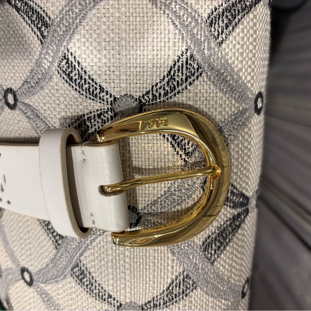 4 Lauren Ralph Lauren Belts - 2 with Tags - Picture 3 of 12